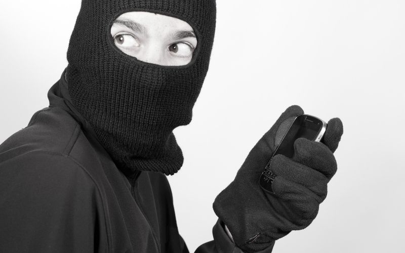 WhatsApp stolen phone