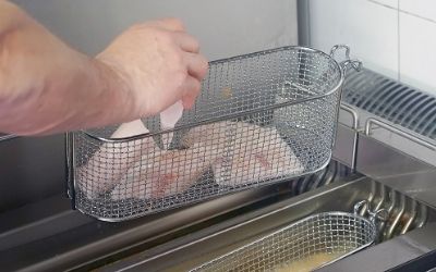 Cooking meat in a deep fryer