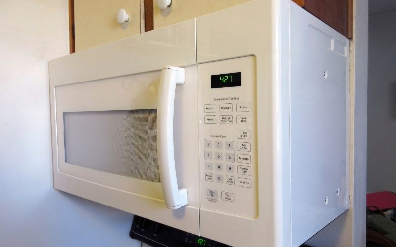 Over the range microwave oven ventilation needed