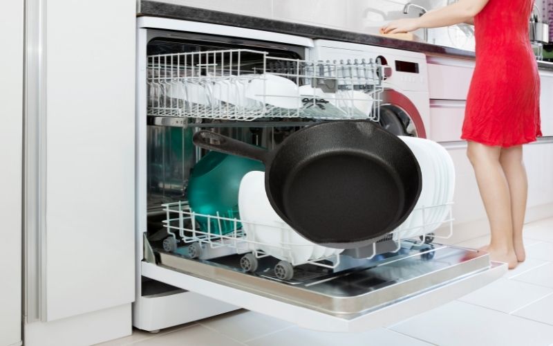 Cast iron in the dishwasher - FamilyGuideCentral.com