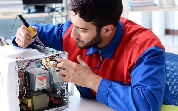 What does a magnetron do - FamilyGuideCentral.com