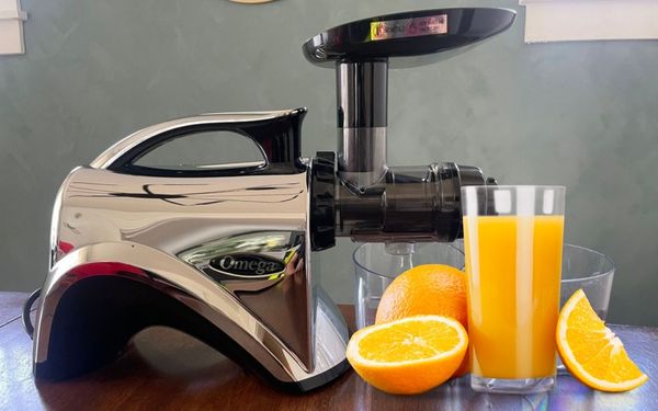 Juicer makes orange juice without pulp - FamilyGuideCentral.com
