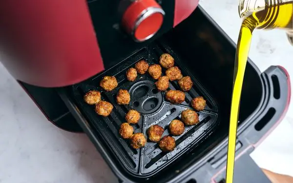 Does the Ninja Air Fryer Have Teflon? (What You NEED to Know!)