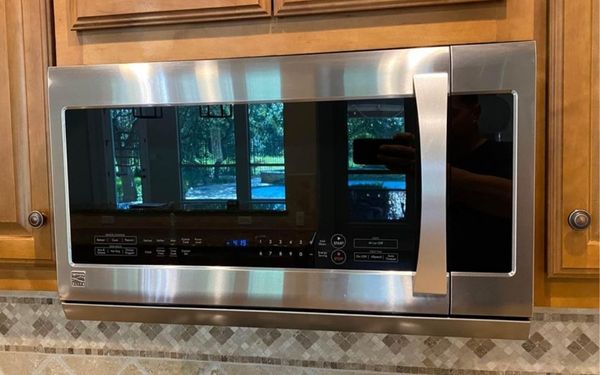How Long Do Kenmore Microwaves Last? (Here’s What We’ve Found!)